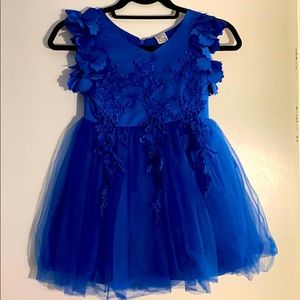 Girls blue dress size 7 US